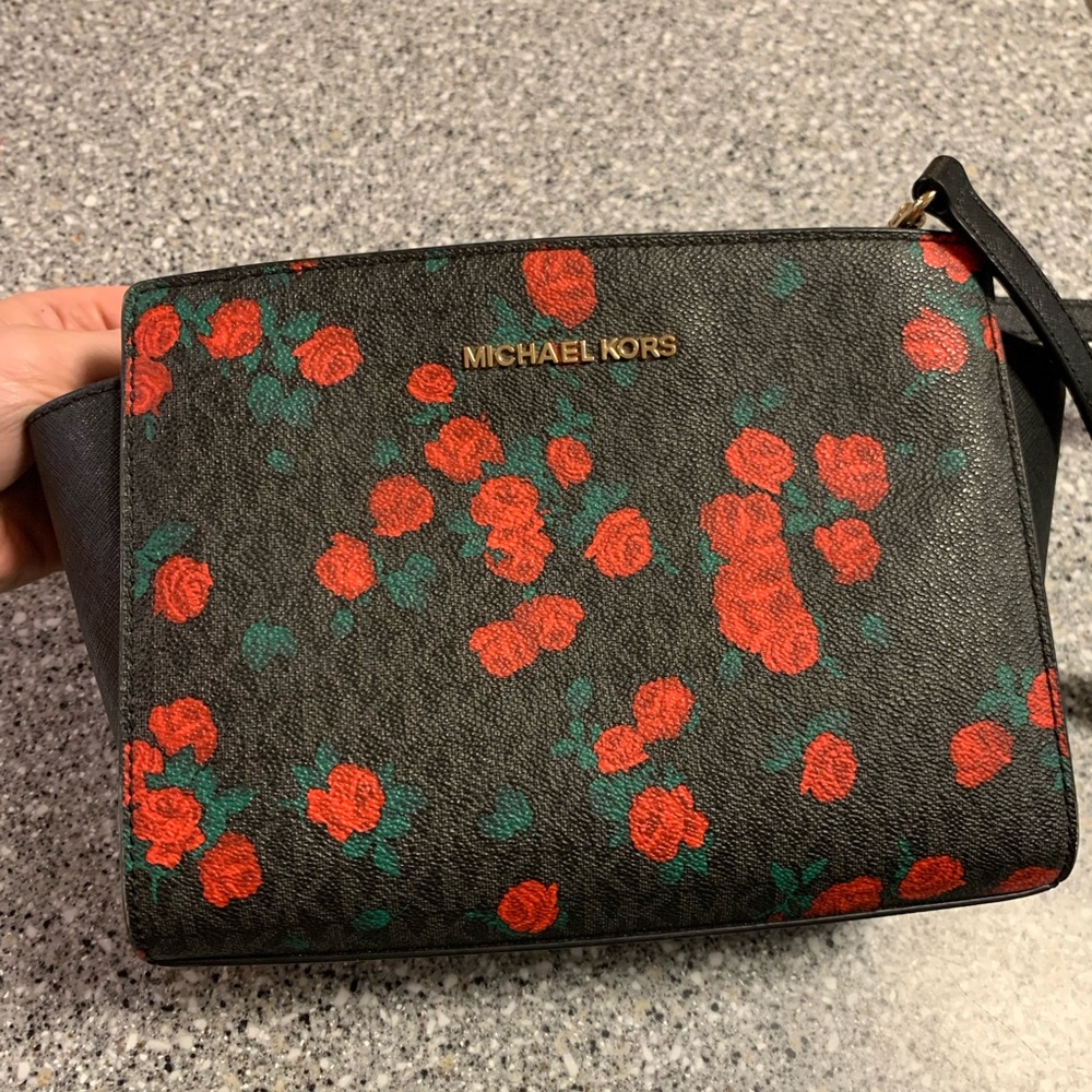 Michael Kors Selma Medium Rose Print Leather Messenger Bag